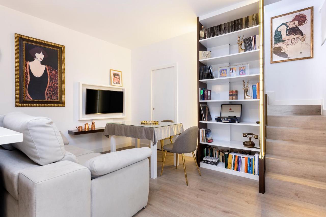 Unika Homes Faustino & Terrace Sevilla Buitenkant foto