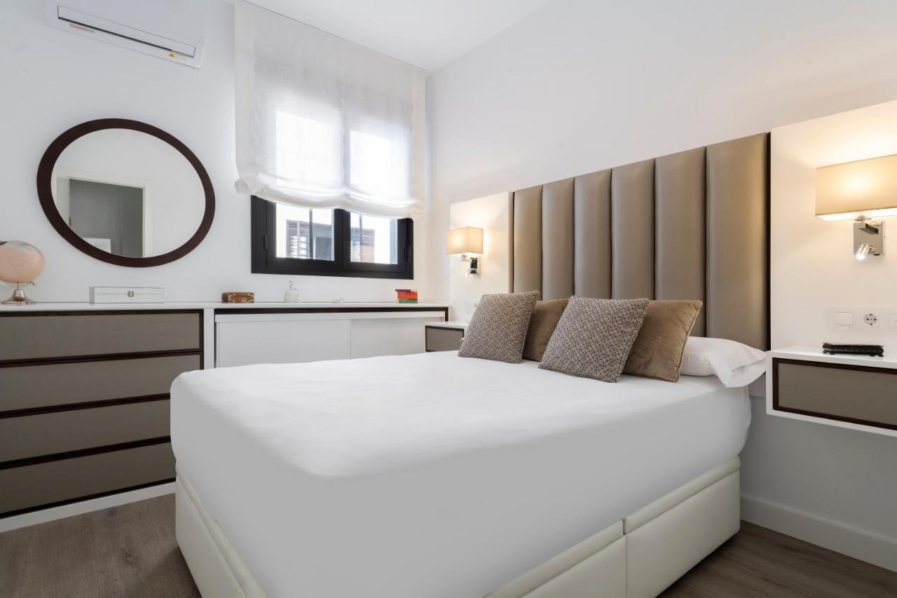 Unika Homes Faustino & Terrace Sevilla Buitenkant foto