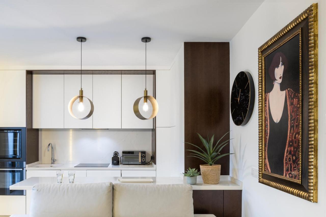 Unika Homes Faustino & Terrace Sevilla Buitenkant foto