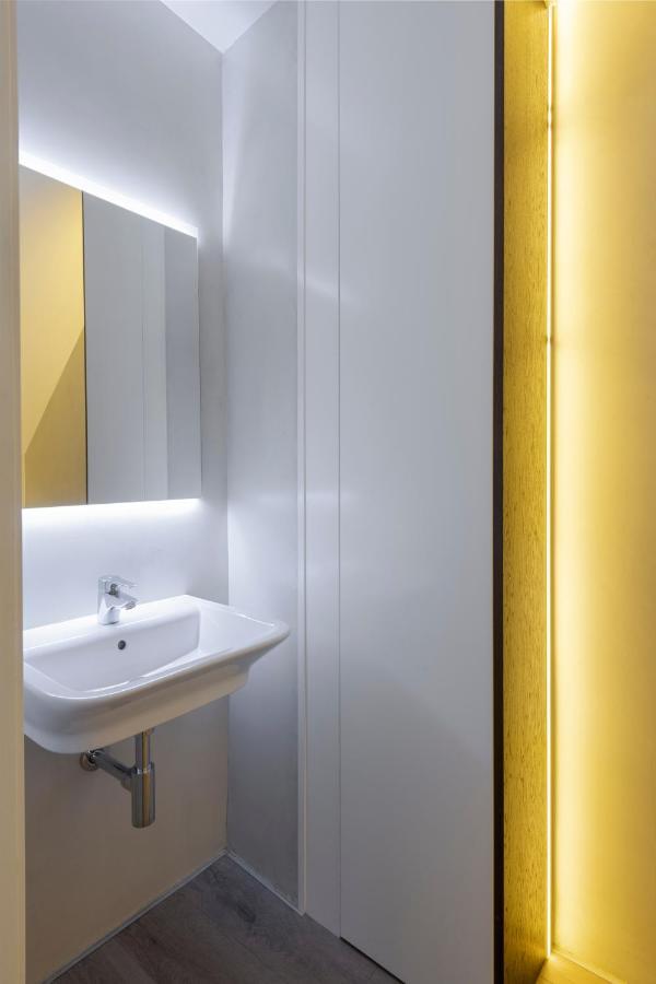 Unika Homes Faustino & Terrace Sevilla Buitenkant foto